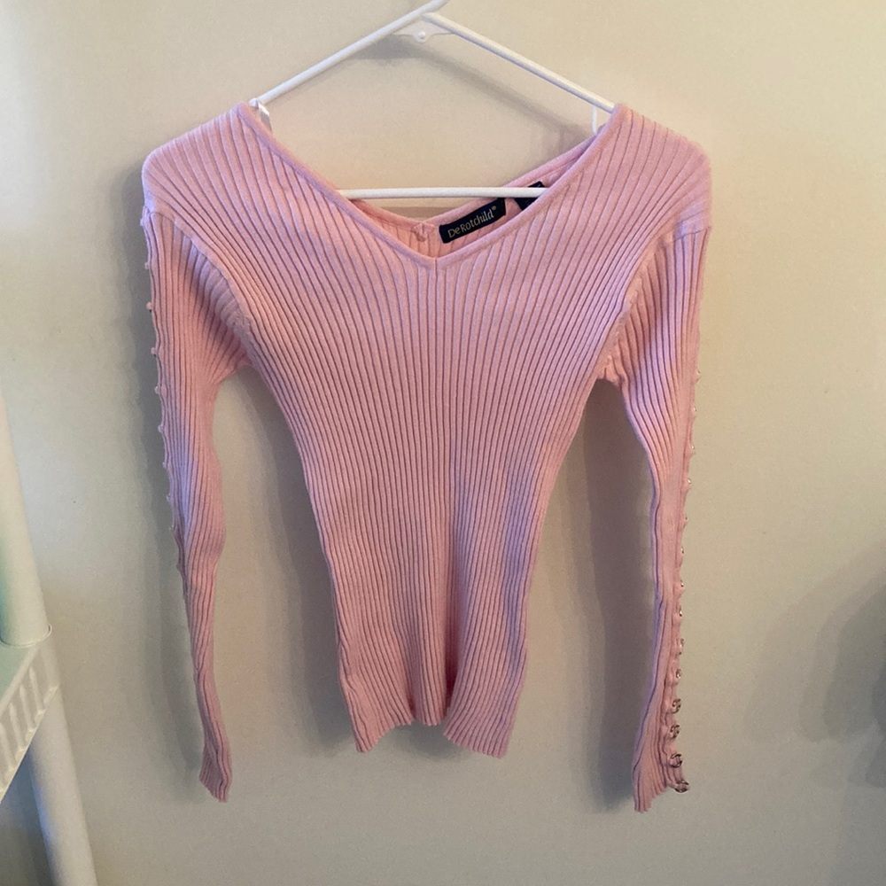 DeRotchild Sz Large pink fitted long sleeve shirt with metal rings down sleeves